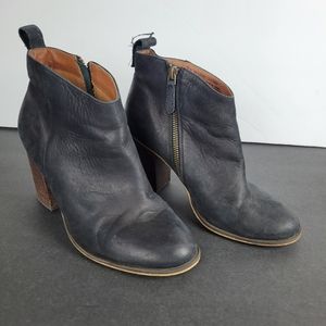 Womens Black brown ankle boots 7.5